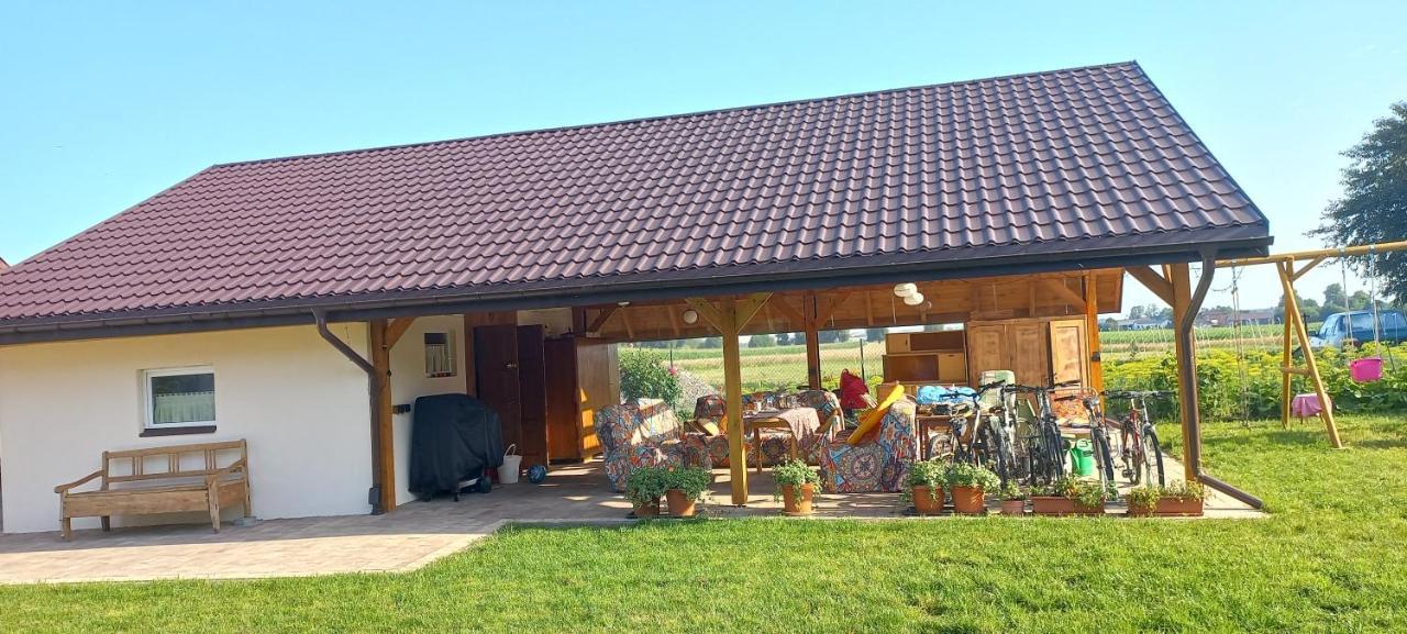 Villa Fratole Nielisz Exterior foto